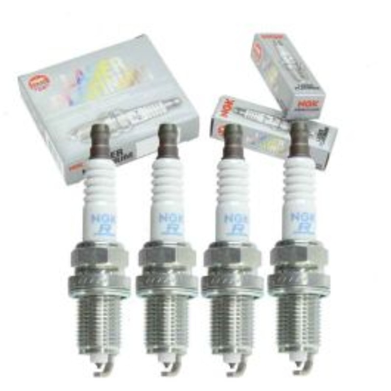 4 pc NGK Laser Platinum Spark Plugs for 2005-2007 Pontiac Wave5 1.6L L4