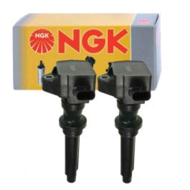 2 pc NGK 48901 U5285 Ignition Coils