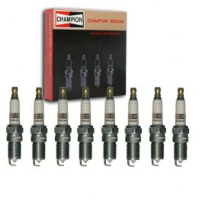 8 pc Champion Iridium Spark Plugs for 2000-2002 Workhorse FasTrack FT1460 5.7L V8