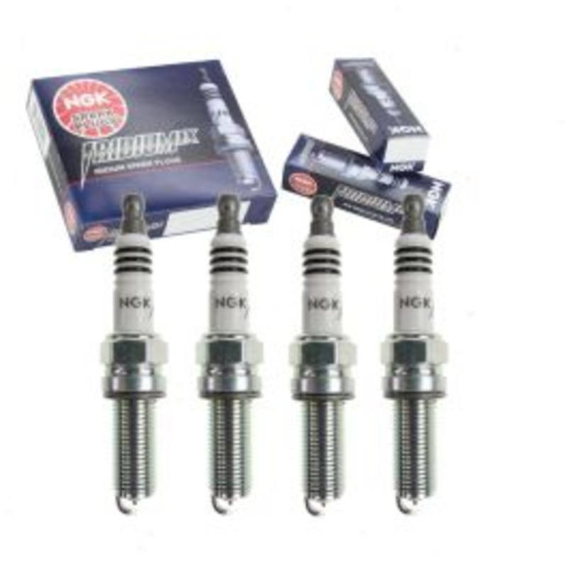 4 pc NGK Iridium IX Spark Plugs for 2016-2018 Hyundai Santa Fe Sport 2.4L L4