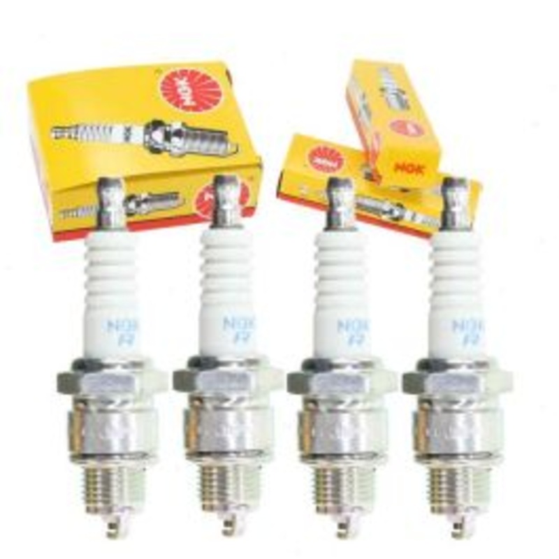 4 pc NGK Standard Spark Plugs for 1977-1978 Renault LeCar 1.3L L4
