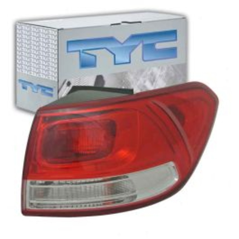 TYC Right Outer Tail Light Assembly for 2016-2018 Kia Sorento