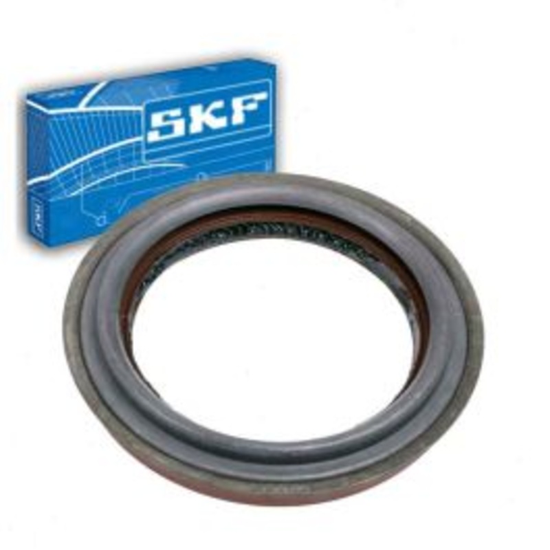 SKF Rear Wheel Seal for 1992-2002 Ford E-350 Econoline Club Wagon